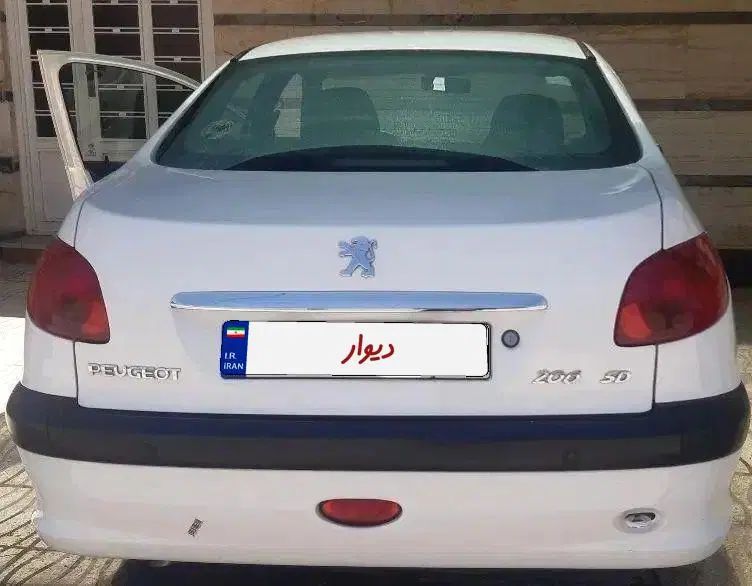 پژو ۲۰۶ صندوق دار v8 - 1396