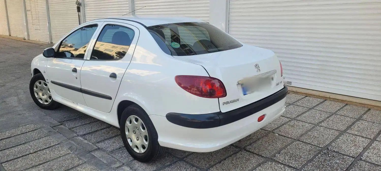 پژو ۲۰۶ صندوق دار v8 - 1399