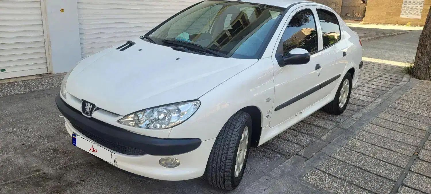 پژو ۲۰۶ صندوق دار v8 - 1399