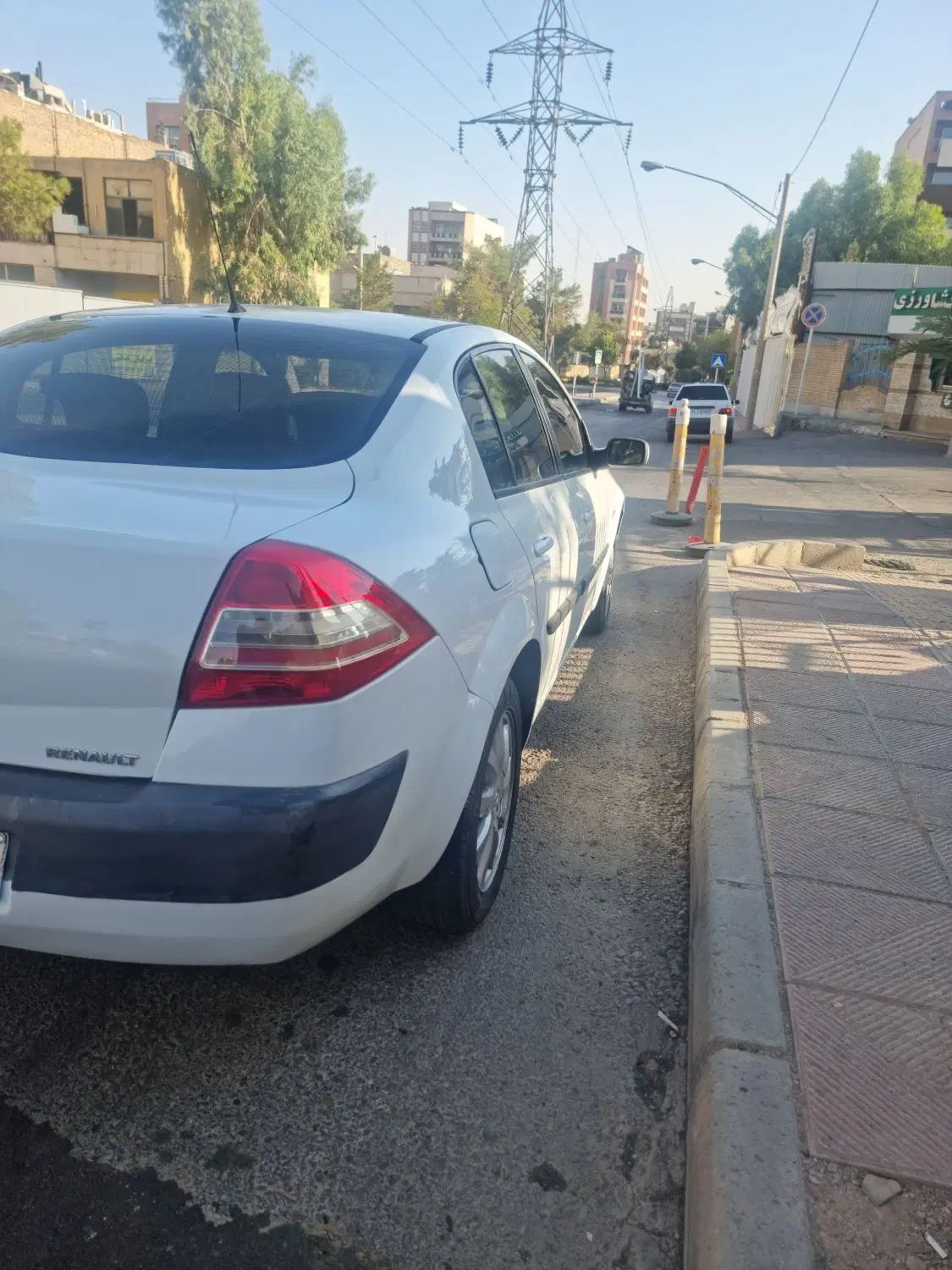 رنو مگان پارس خودرو 2000 - 1391