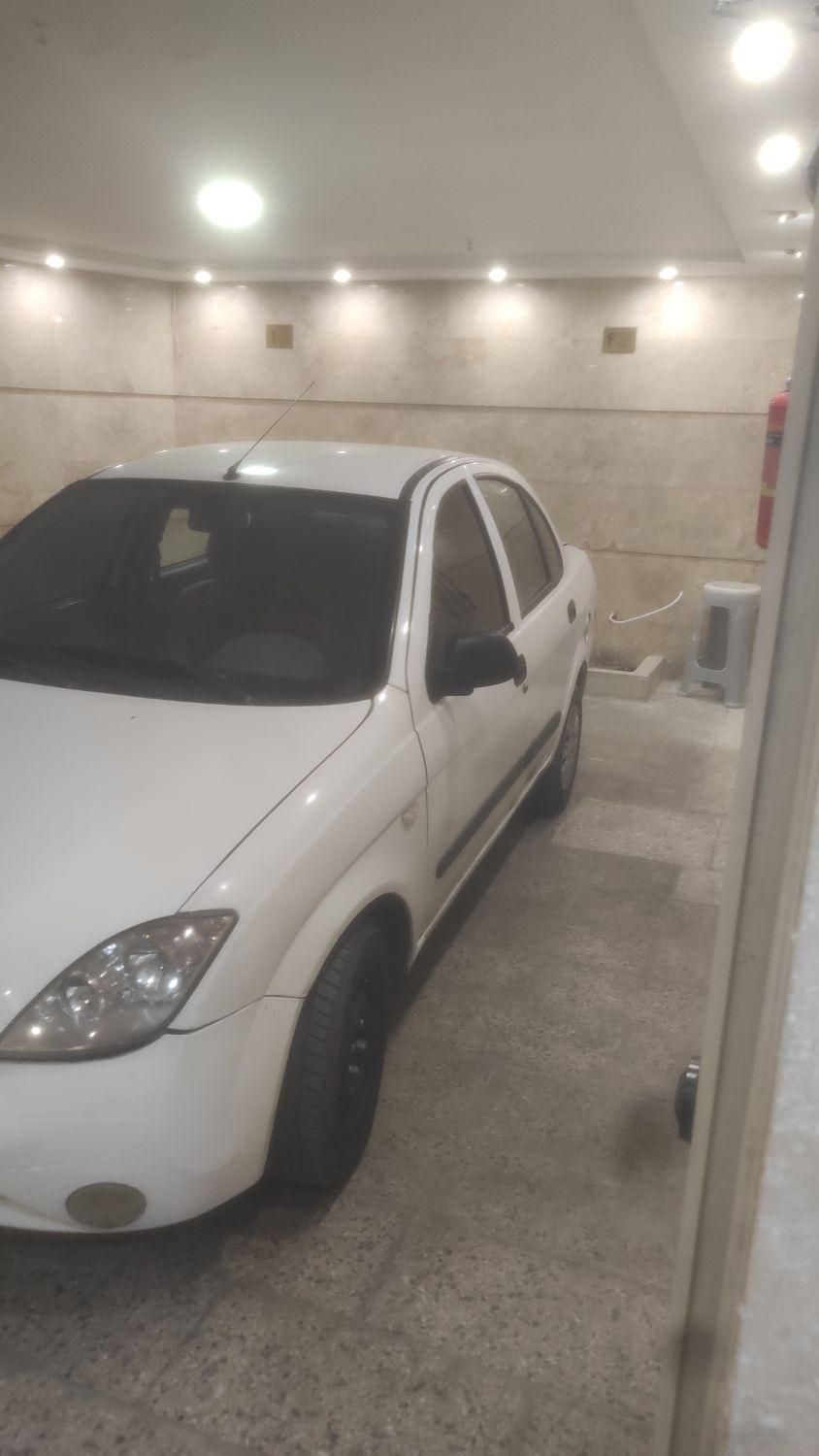 تیبا صندوق دار SX - 1396