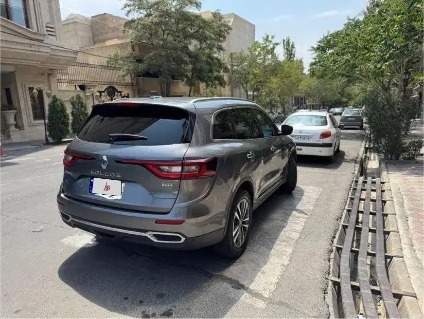 خودرو رنو، کولیوس آگهی ann_19905469