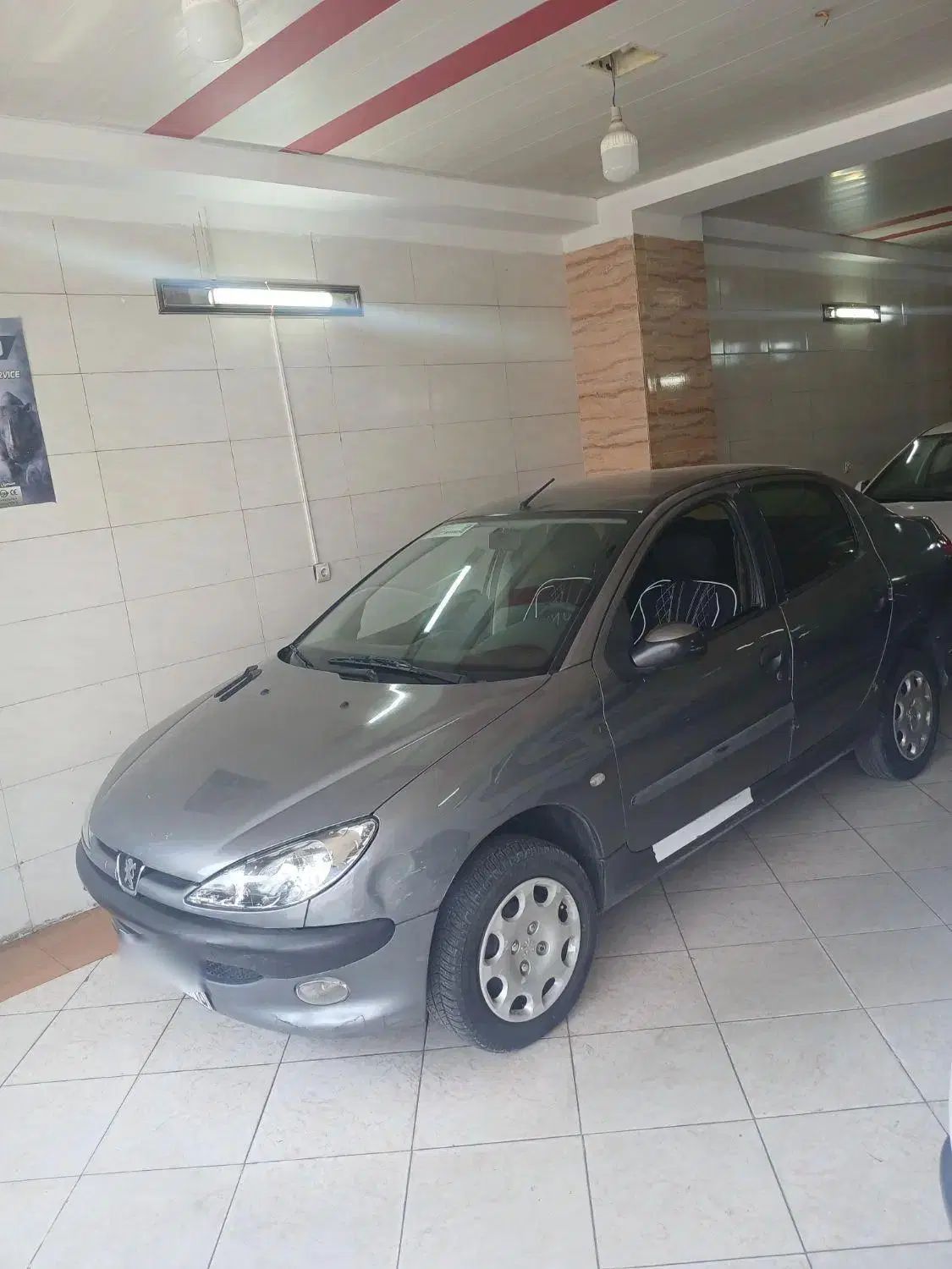 پژو ۲۰۶ صندوق دار v8 - 1390