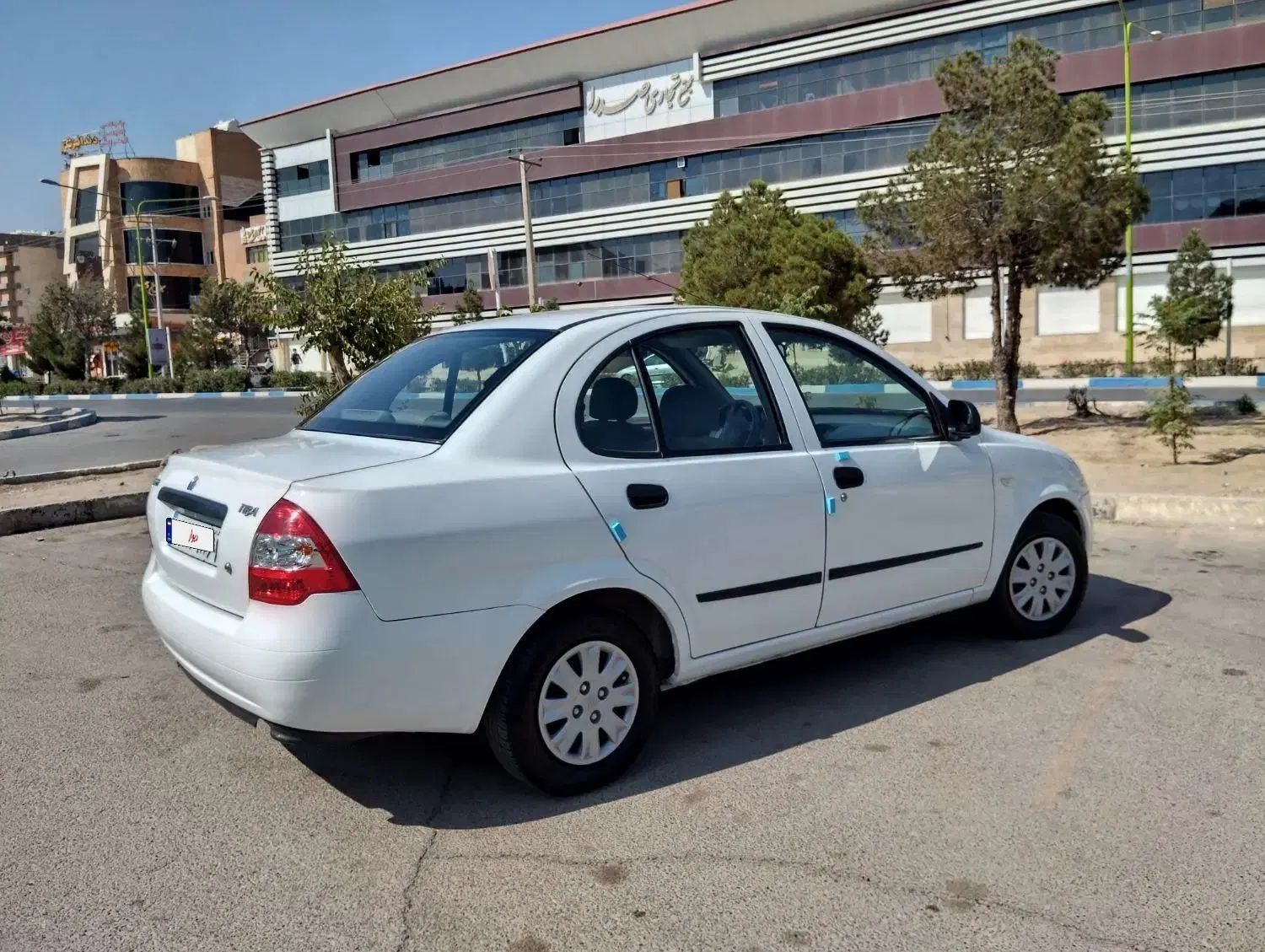 تیبا صندوق دار SX - 1397