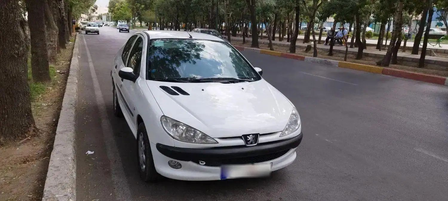 پژو ۲۰۶ صندوق دار v8 - 1394