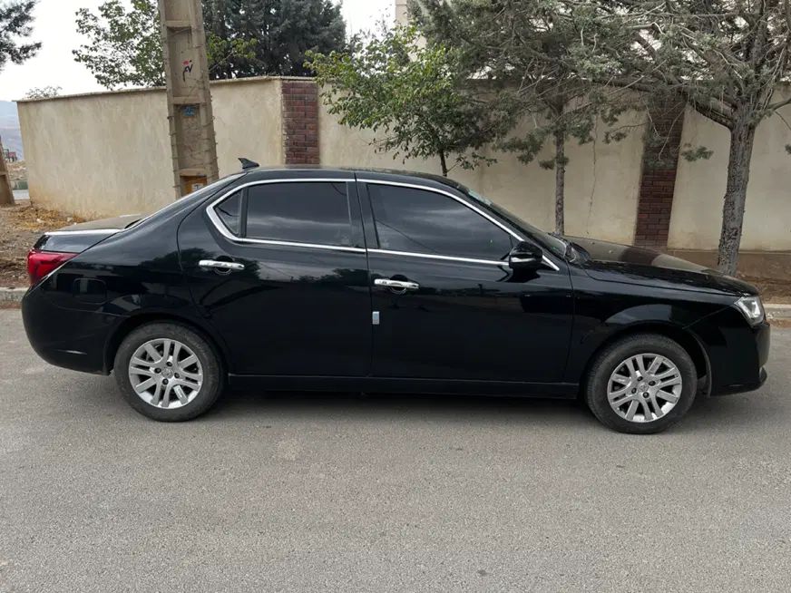 دنا پلاس تیپ ۲ سانروف ۴ ایربگ - 1400