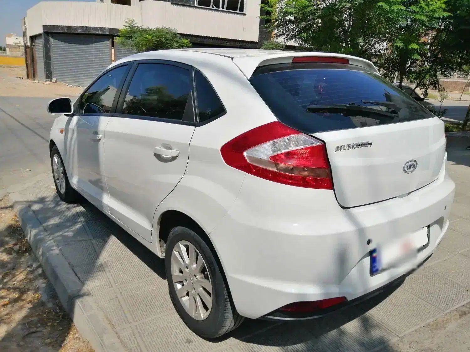 ام وی ام 315 هاچ بک ساده دنده ای - 1394