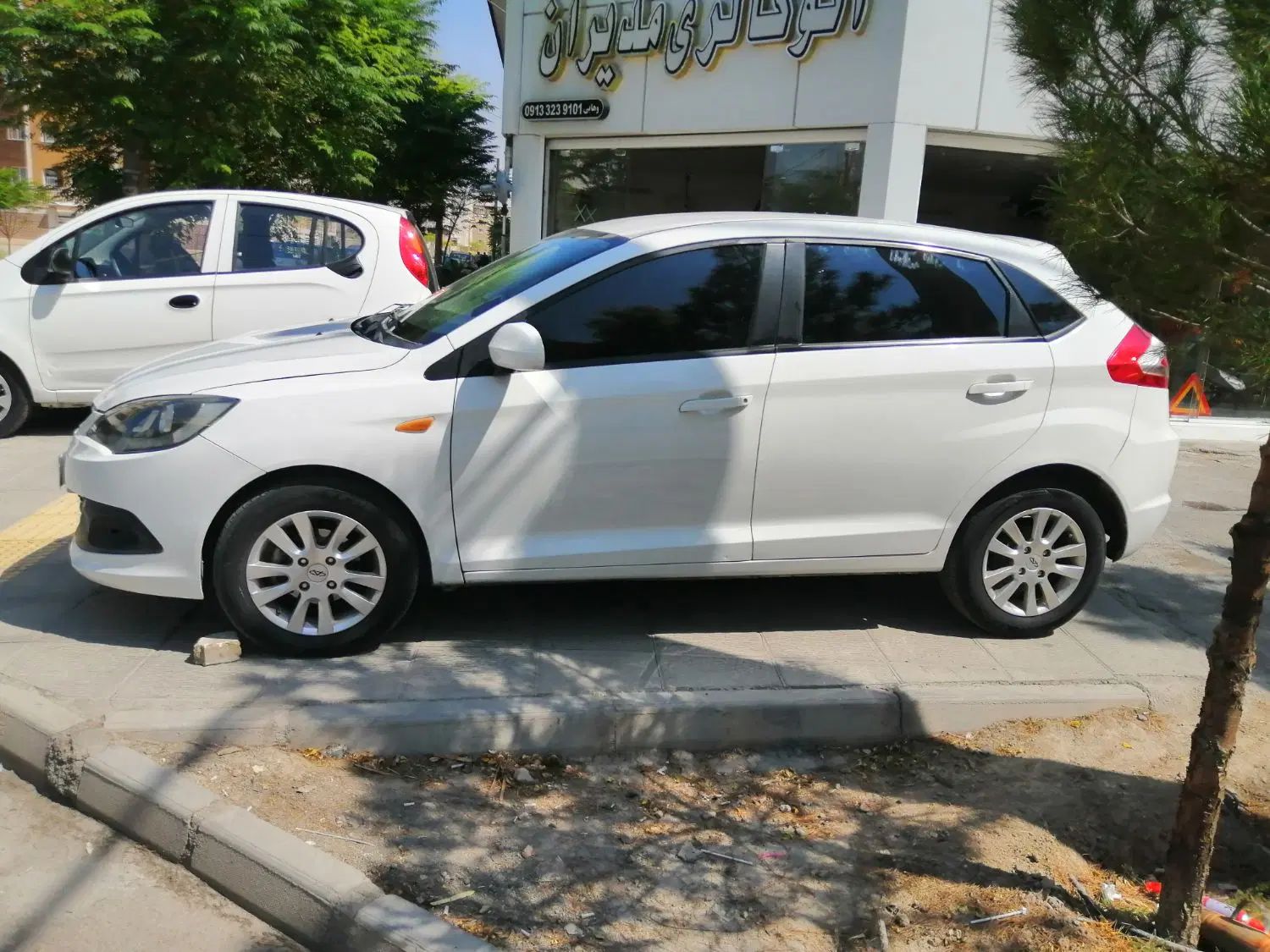 ام وی ام 315 هاچ بک ساده دنده ای - 1394
