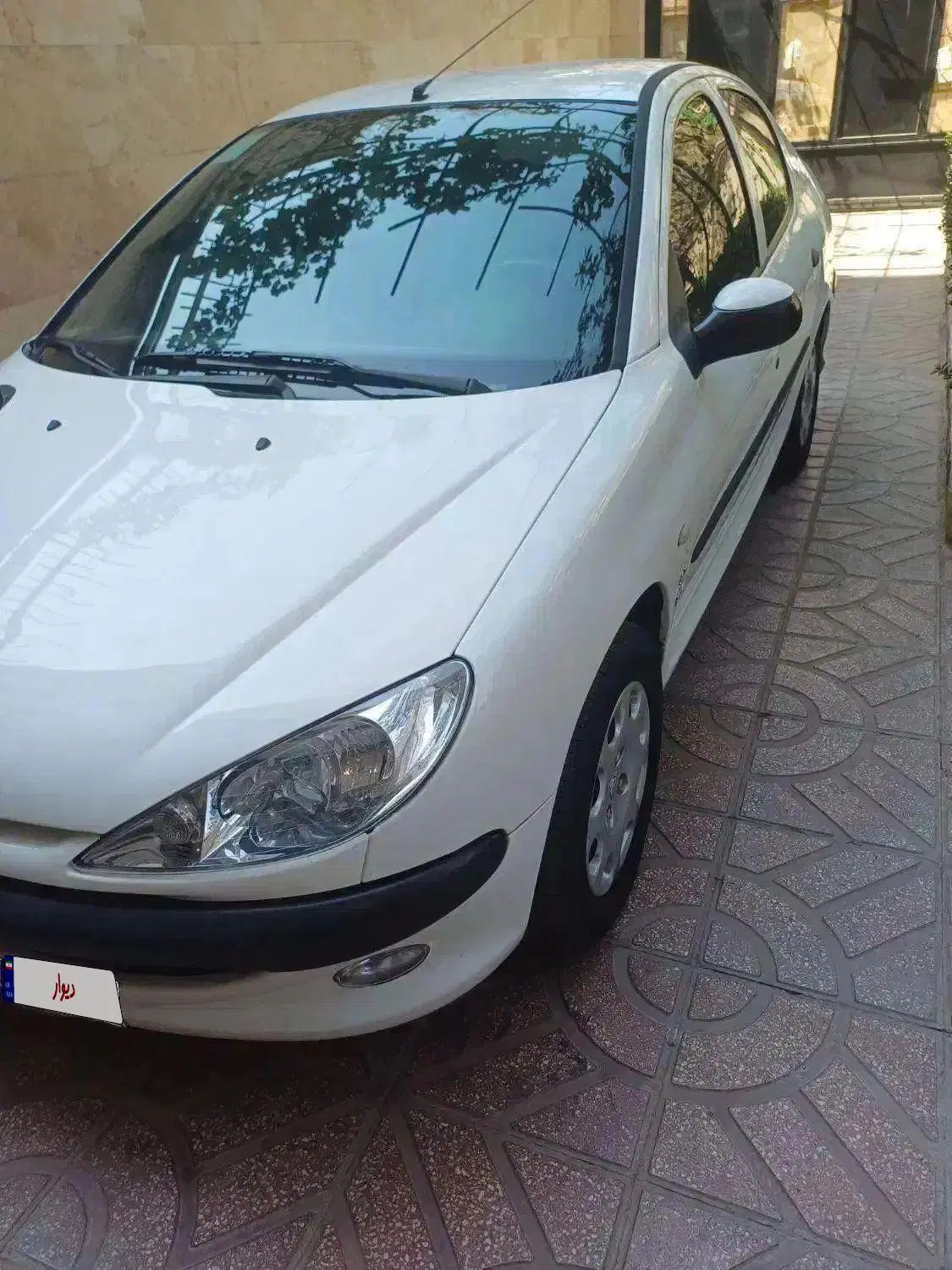 پژو ۲۰۶ صندوق دار v8 - 1395