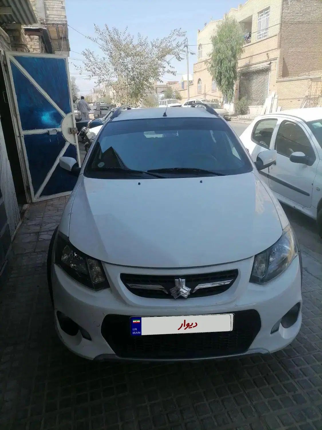 خودرو کوییک، معمولی آگهی ann_19906076