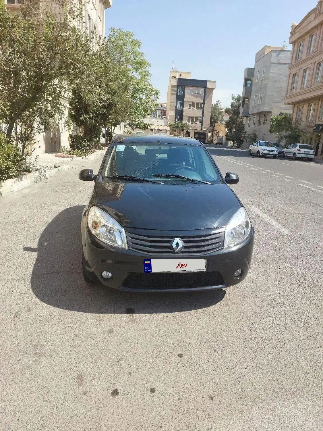 رنو ساندرو اتوماتیک - 1396