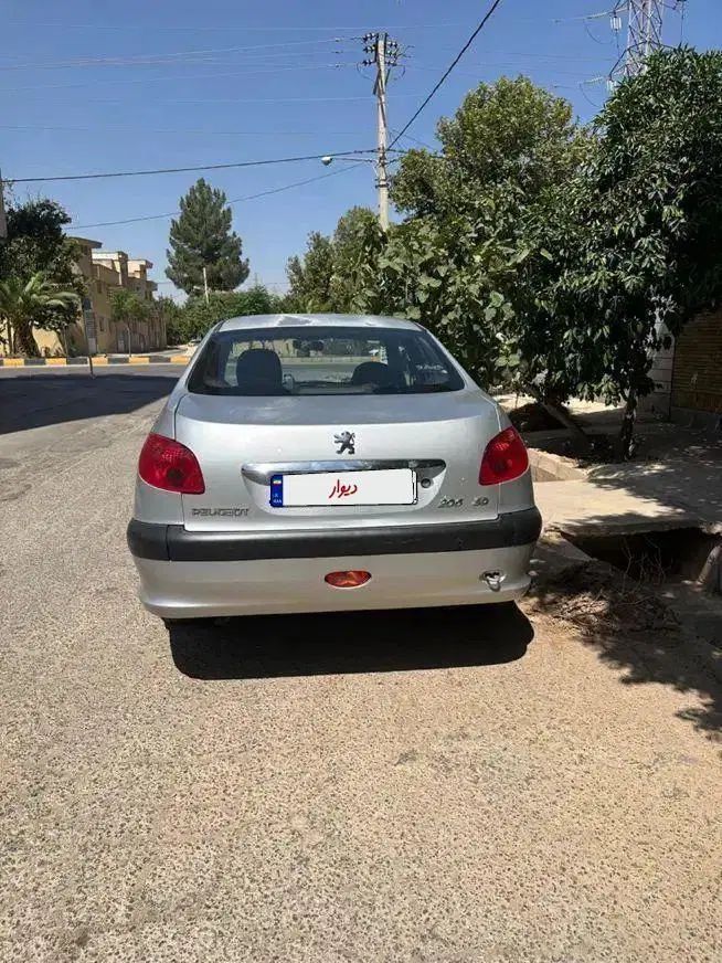 خودرو پژو، ۲۰۶ صندوق دار آگهی ann_19906184