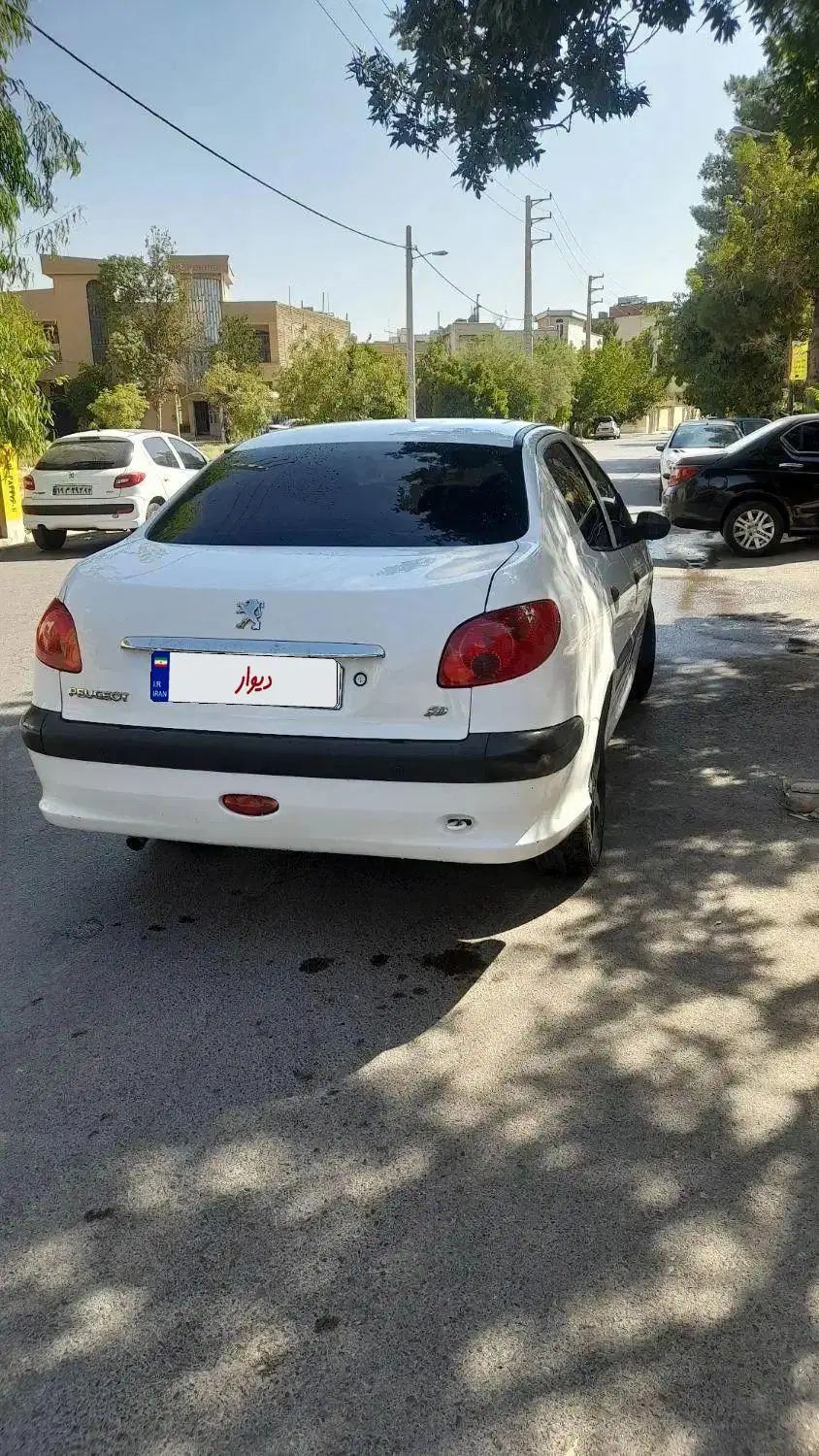 پژو ۲۰۶ صندوق دار v8 - 1395