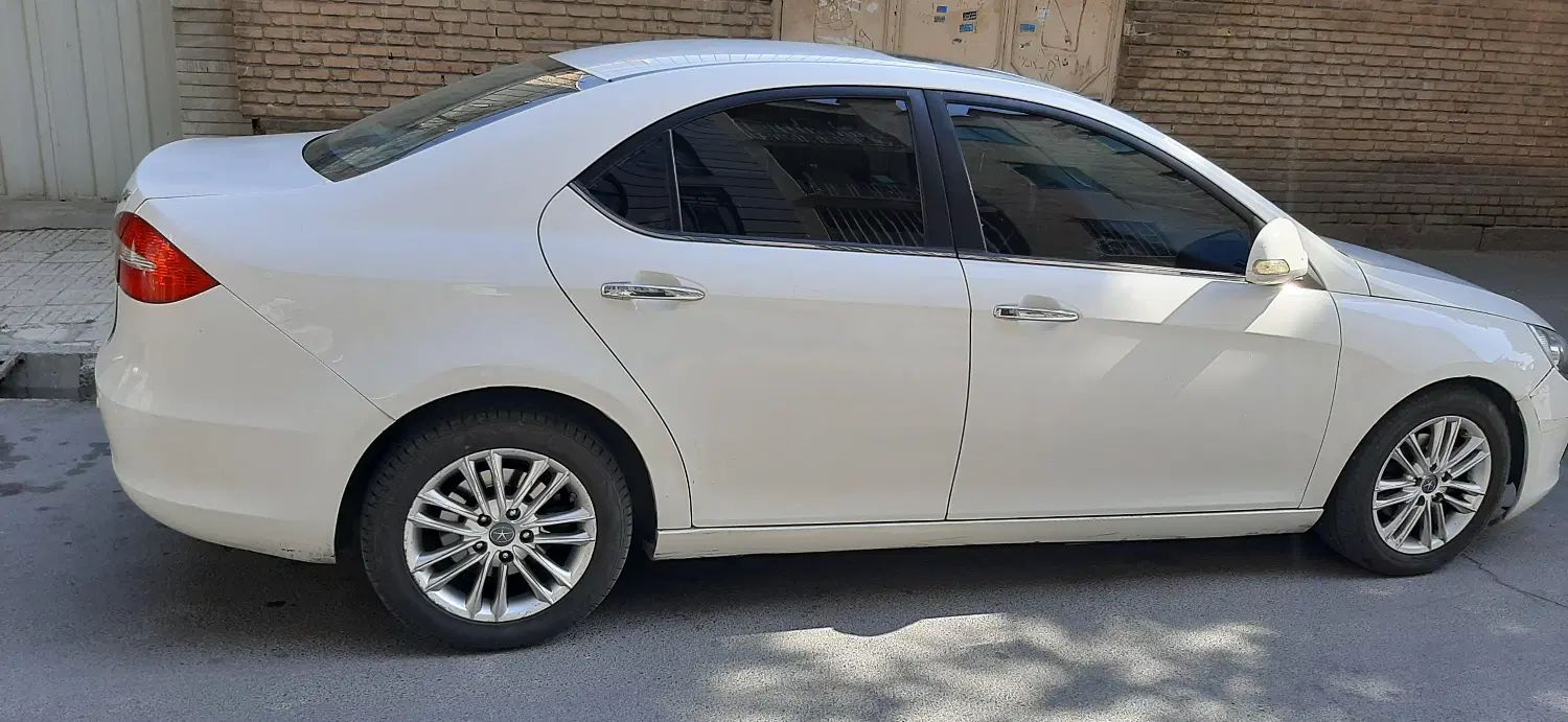 جک J5 اتوماتیک - 1393