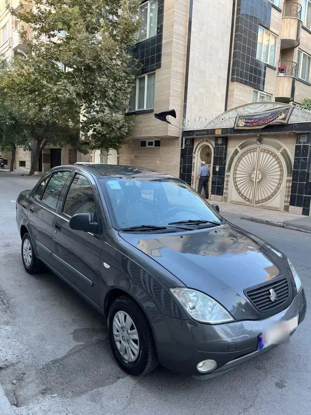 تیبا صندوق دار SX - 1394
