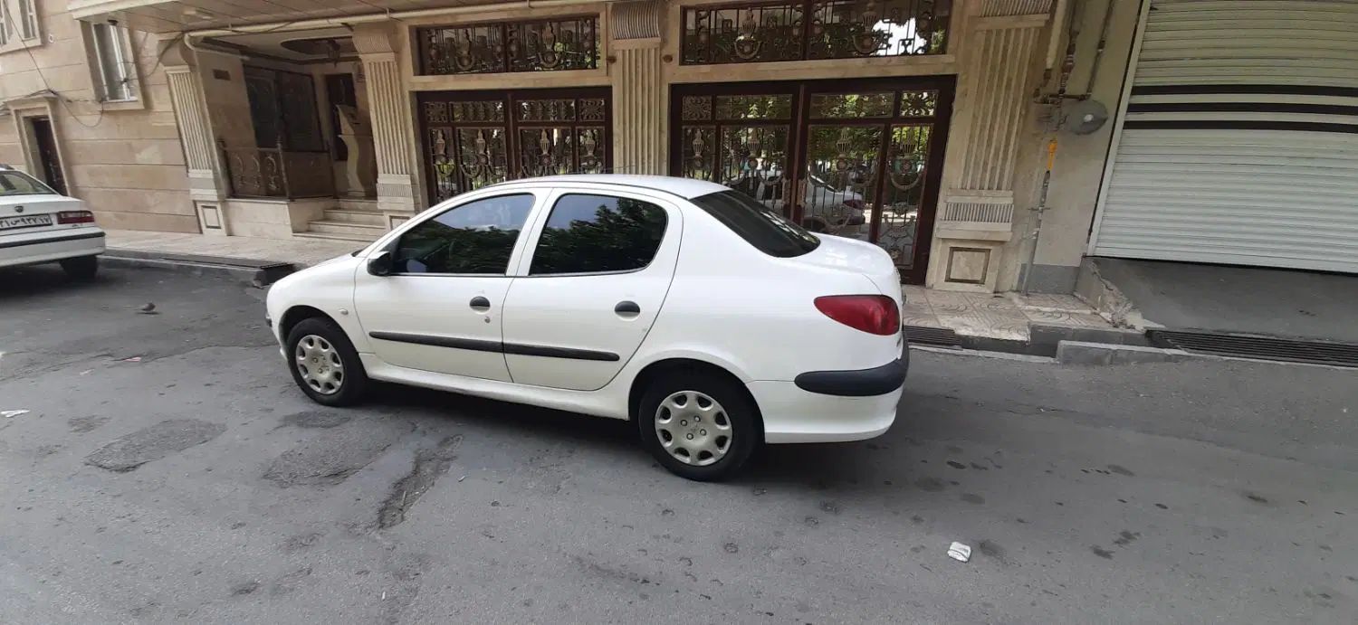 پژو ۲۰۶ صندوق دار v1 - 1390