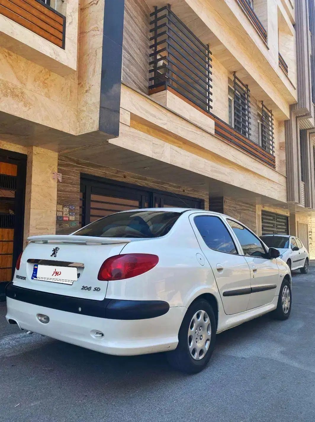 خودرو پژو، ۲۰۶ صندوق دار آگهی ann_19906582