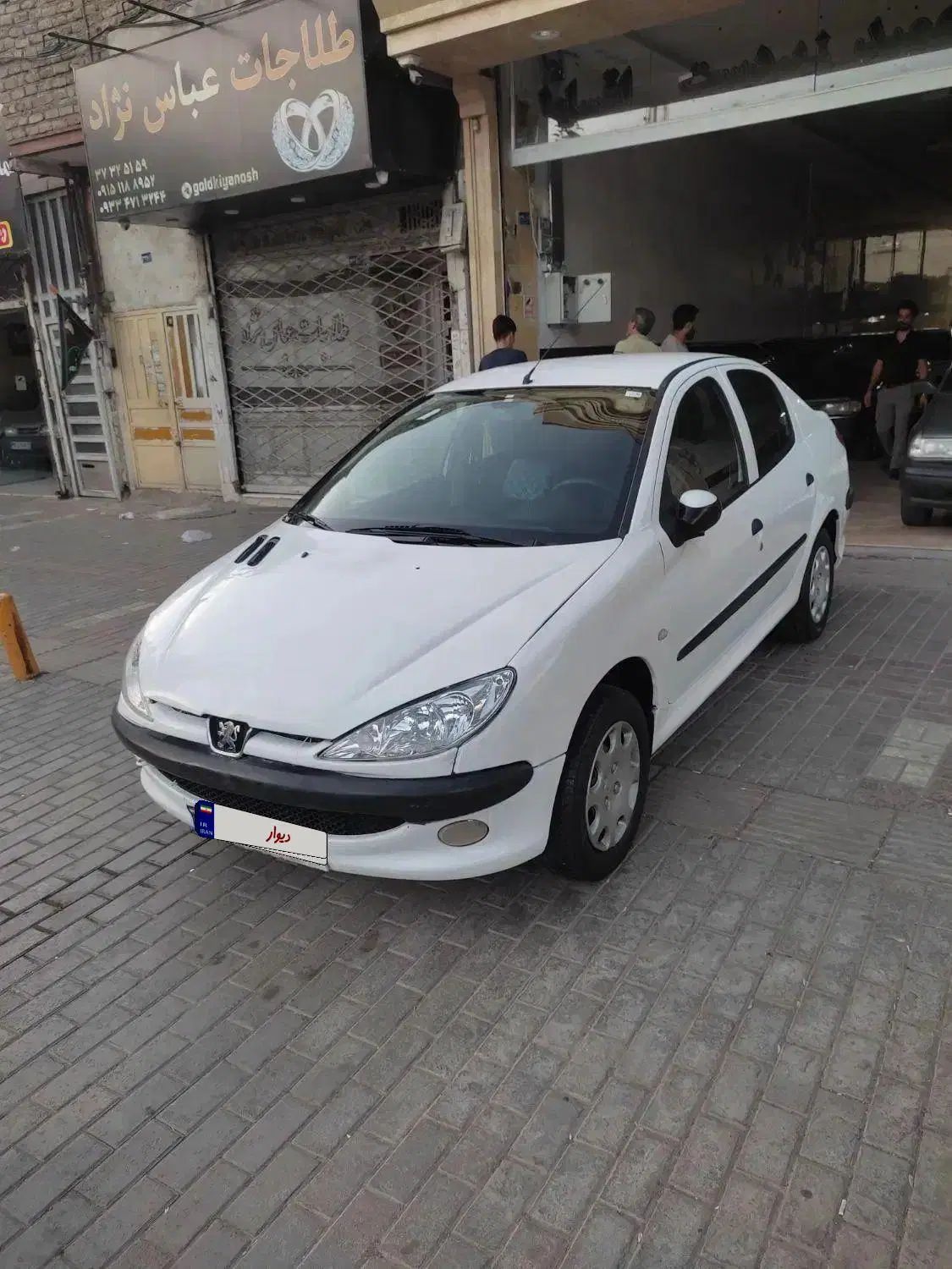 پژو ۲۰۶ صندوق دار v20 - 1390