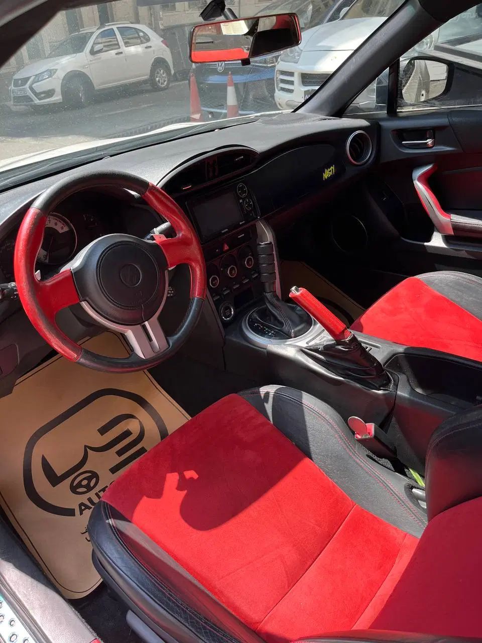 تویوتا GT 86 اتومات آپشنال - 2013