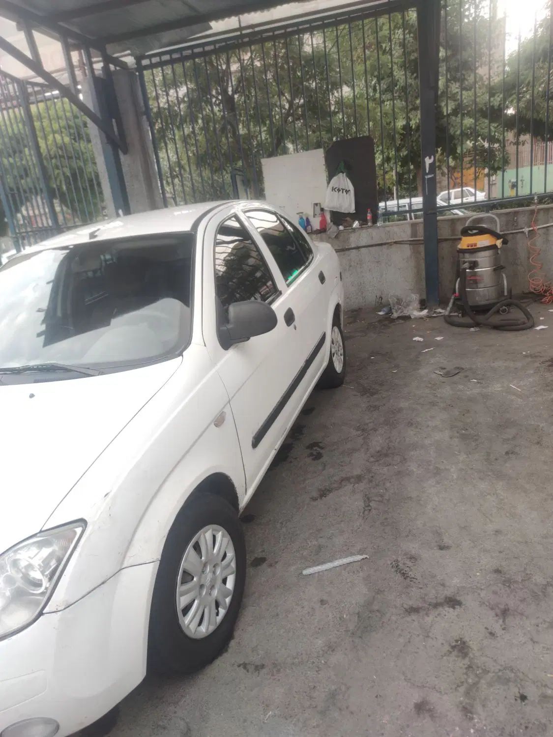 تیبا صندوق دار SX - 1392