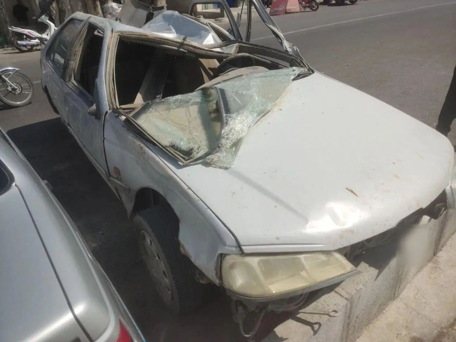 پژو پارس XU7ساده - 1384