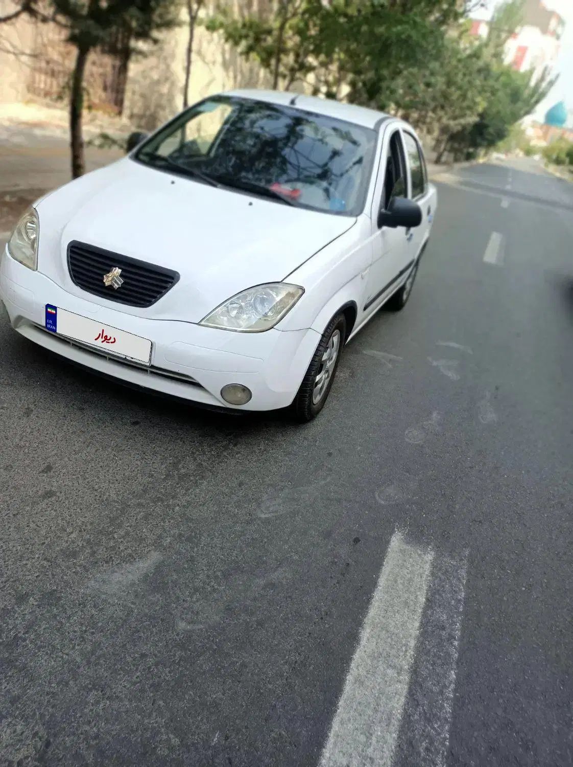 تیبا صندوق دار SX - 1393