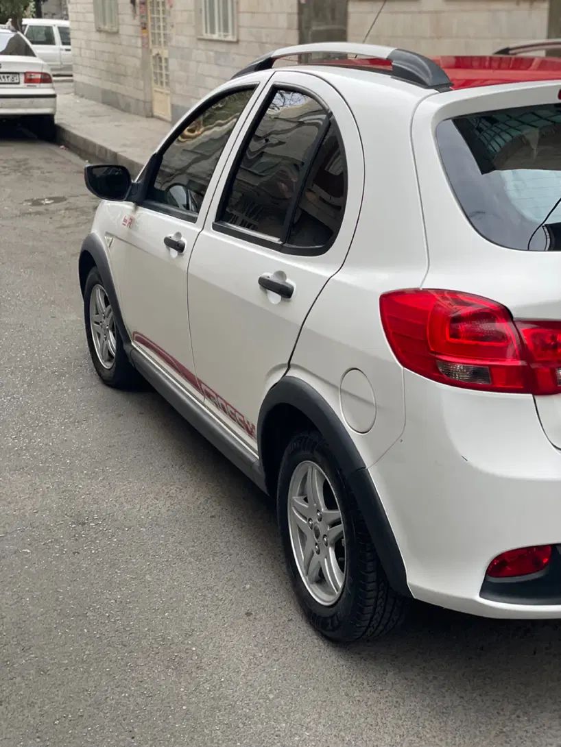 کوییک R دنده‌ای - 1399