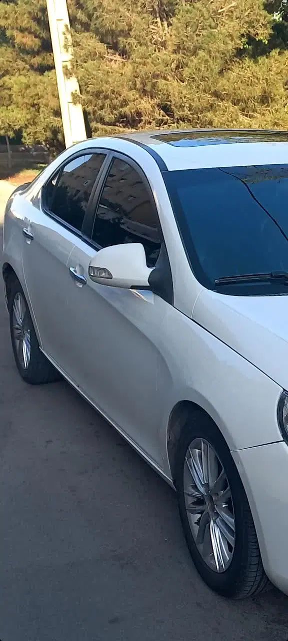 جک J5 اتوماتیک - 1393