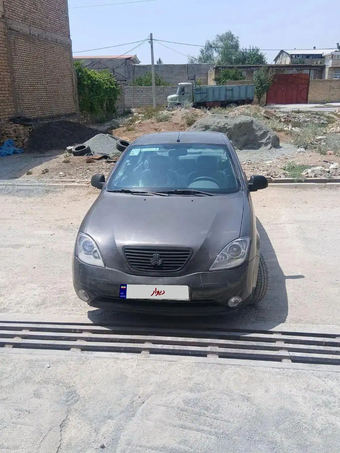 تیبا صندوق دار SX - 1394