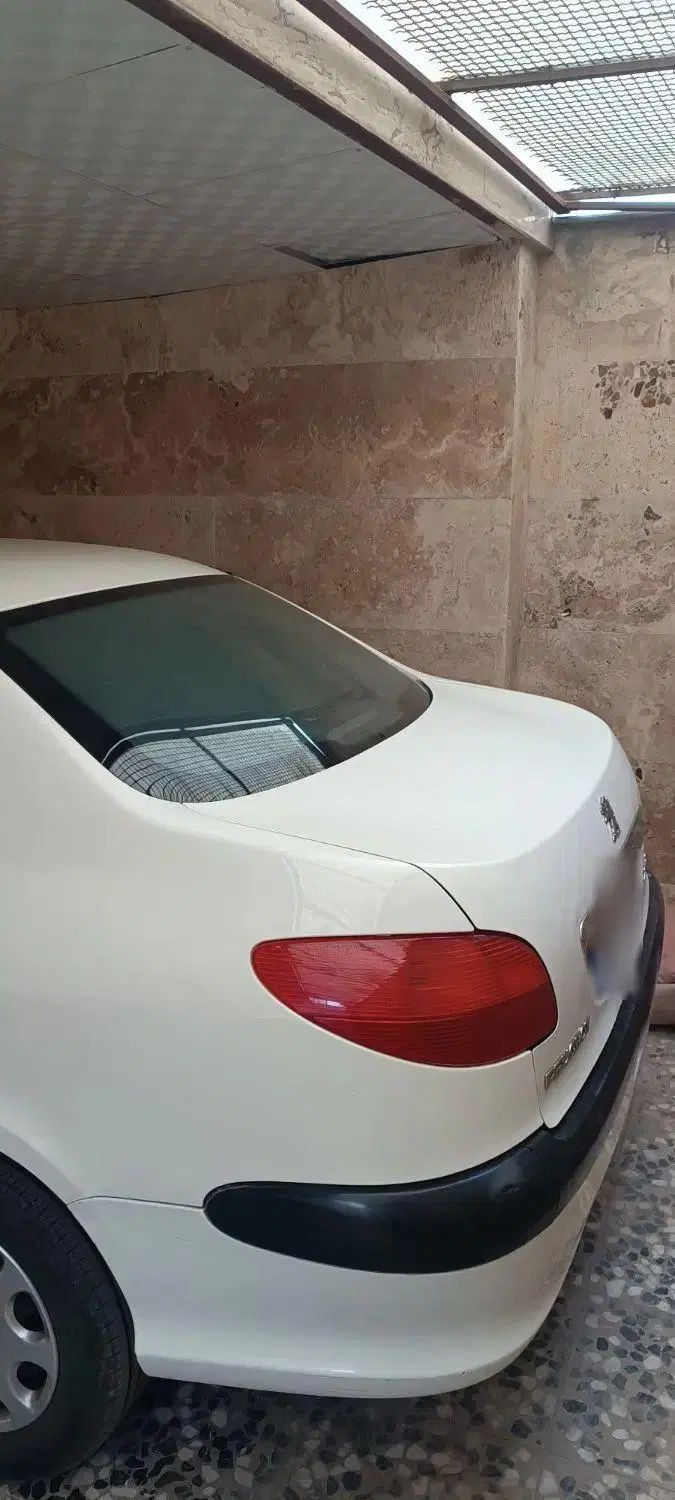 پژو ۲۰۶ صندوق دار v8 - 1389