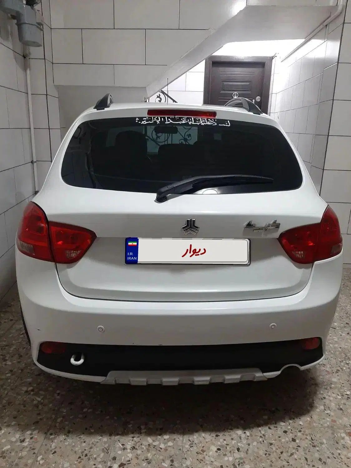 خودرو کوییک، معمولی آگهی ann_19907949