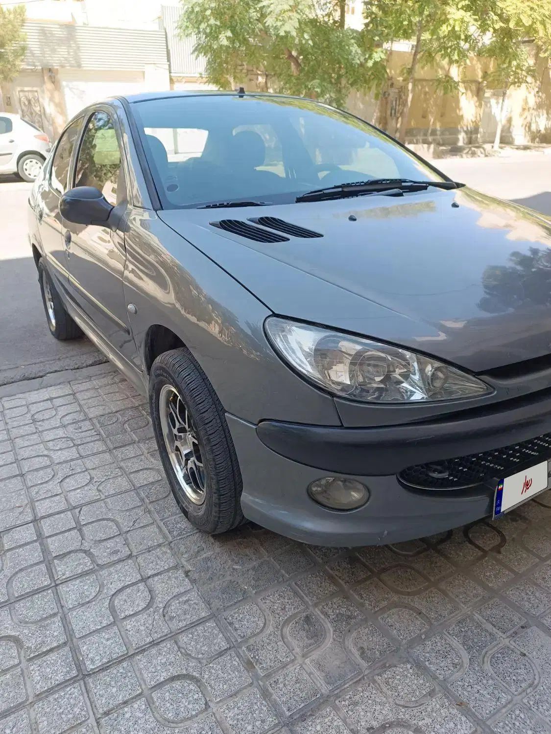 پژو ۲۰۶ صندوق دار v8 - 1386