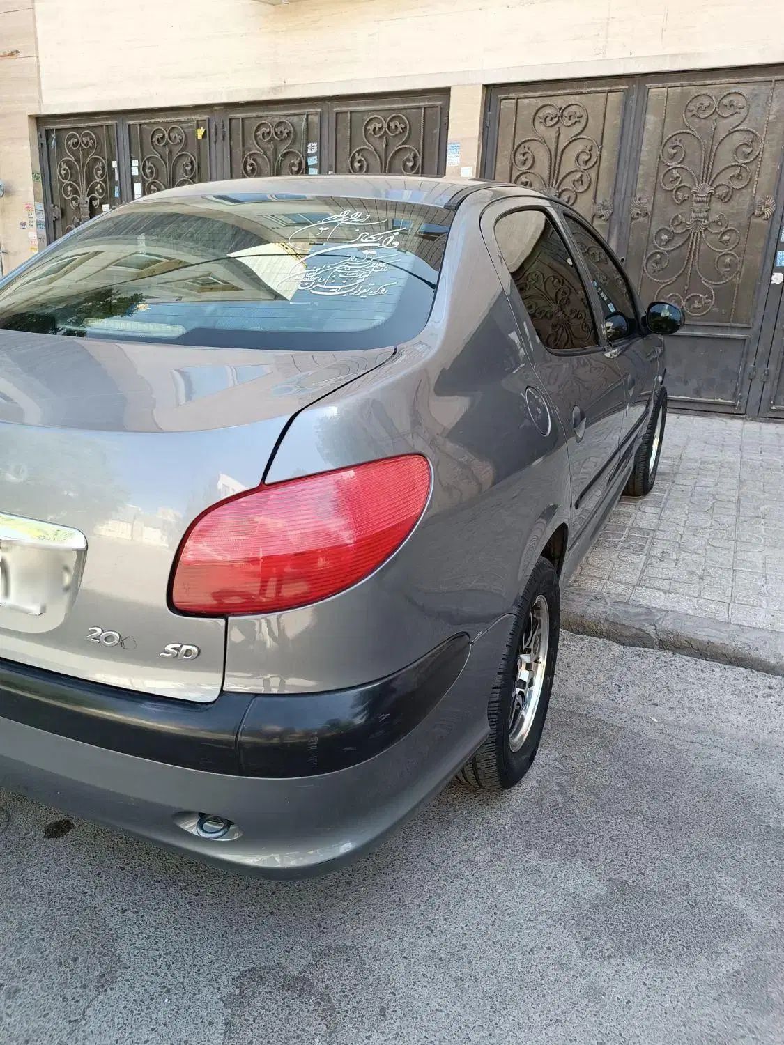 پژو ۲۰۶ صندوق دار v8 - 1386