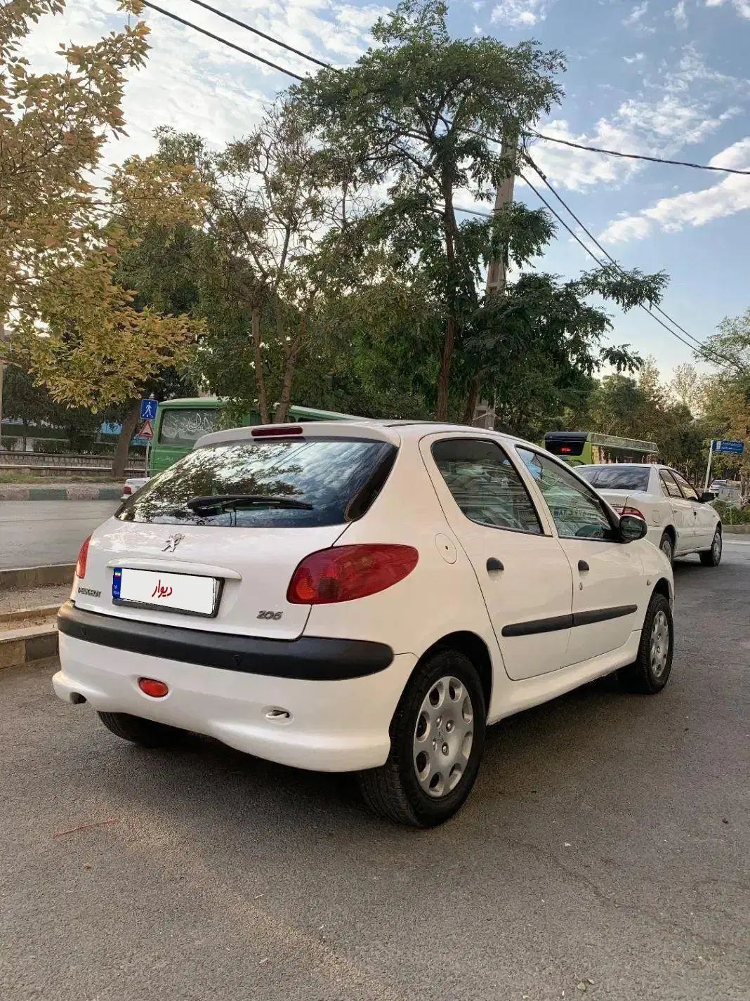 پژو 206 تیپ 5 - 1396