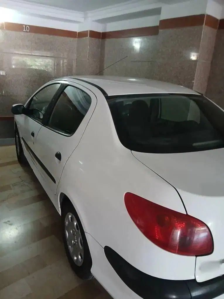 پژو ۲۰۶ صندوق دار v8 - 1390