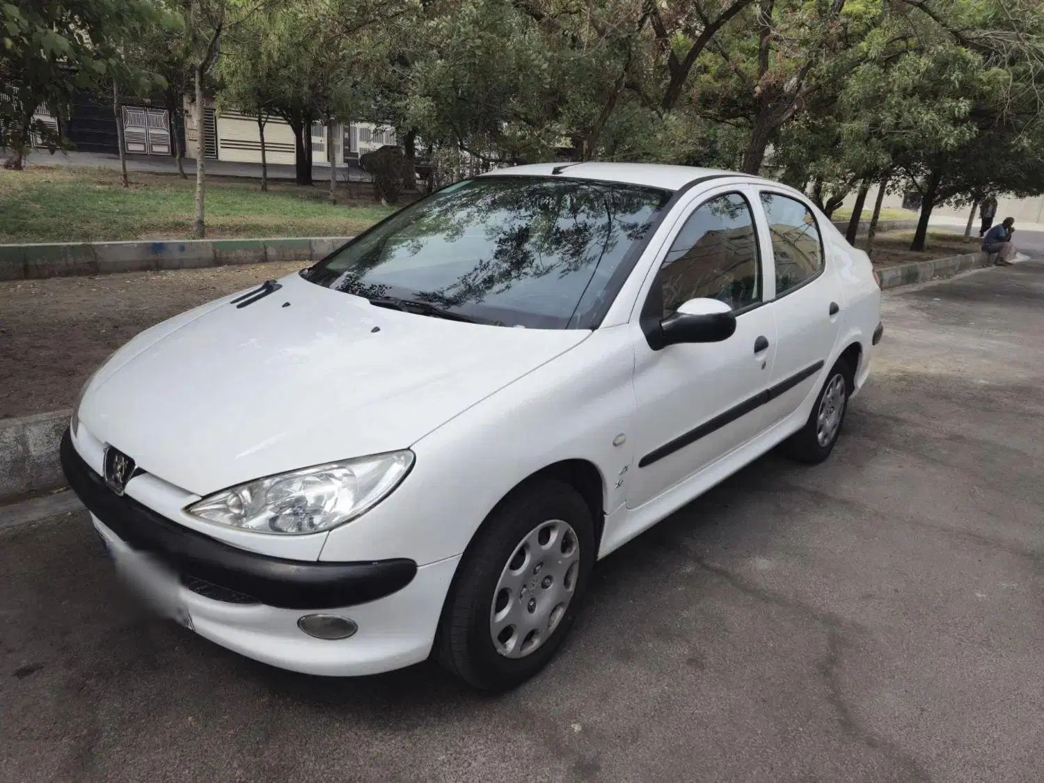 پژو ۲۰۶ صندوق دار v8 - 1397