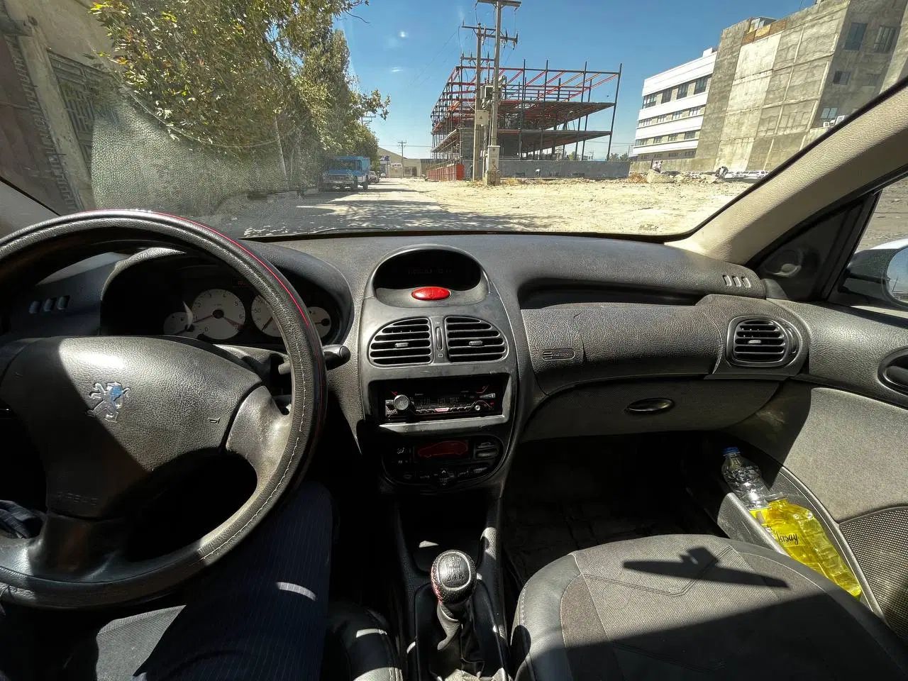 پژو ۲۰۶ صندوق دار v8 - 1390