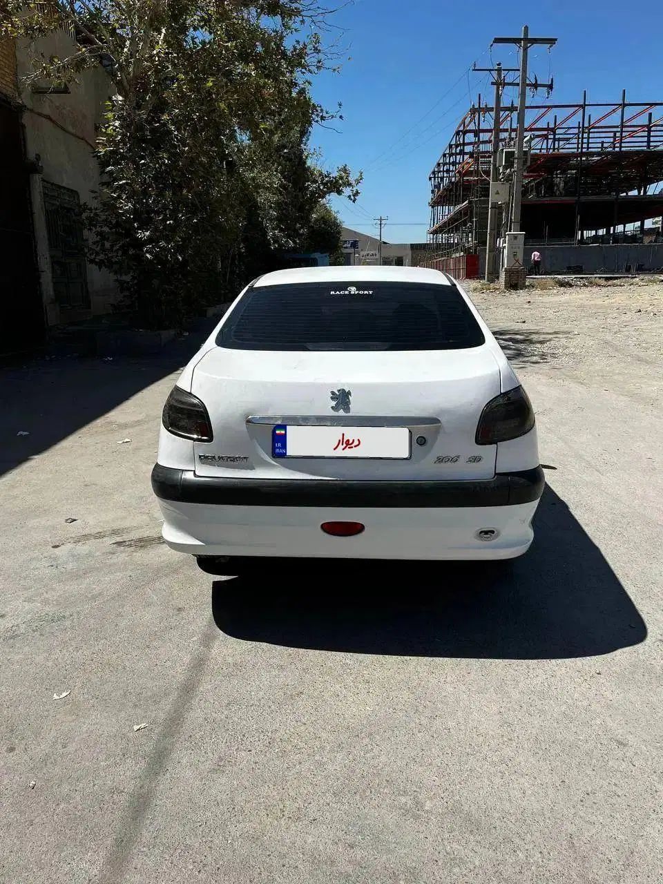 پژو ۲۰۶ صندوق دار v8 - 1390