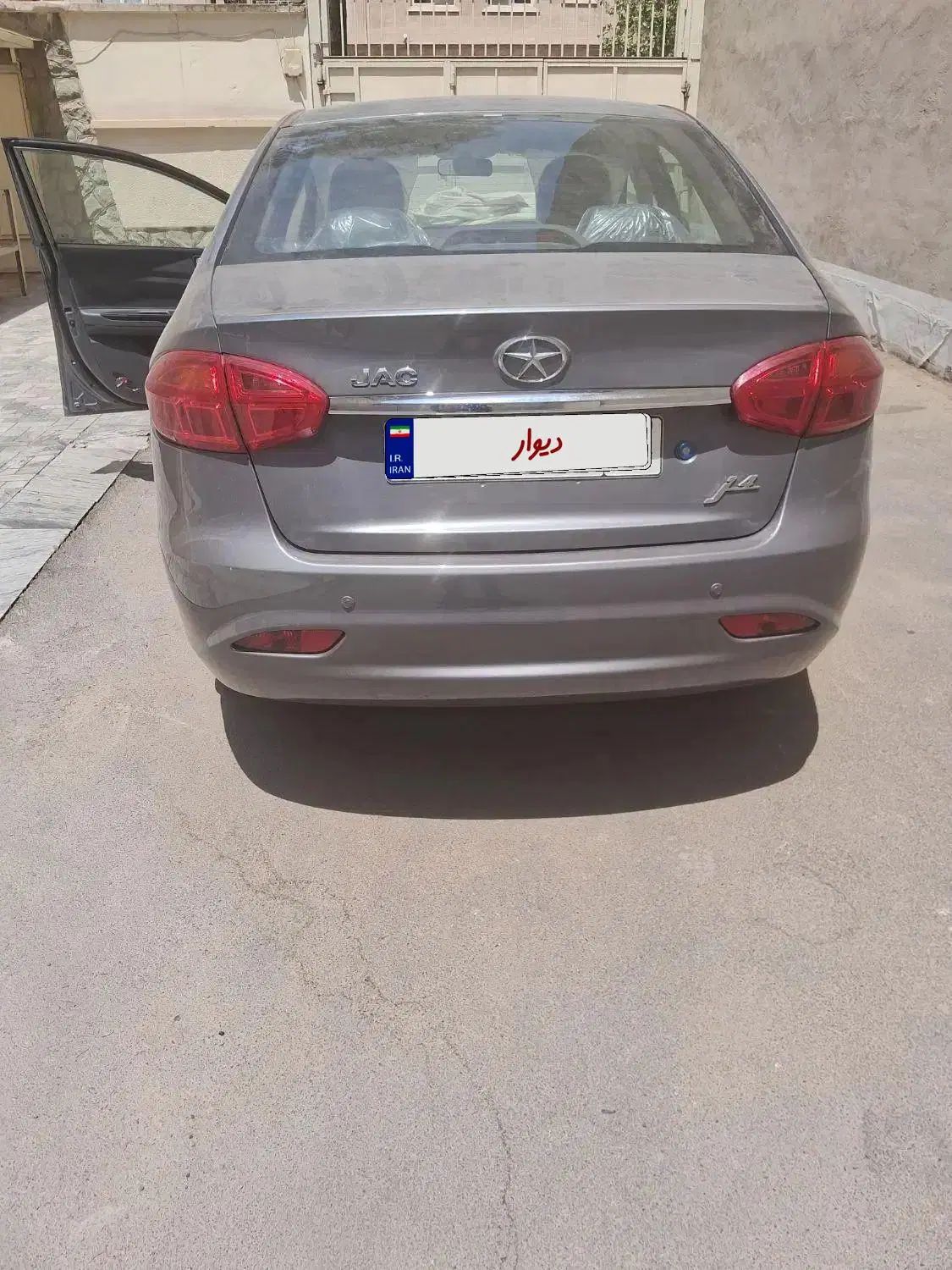 جک J4 اتوماتیک ساده - 1404