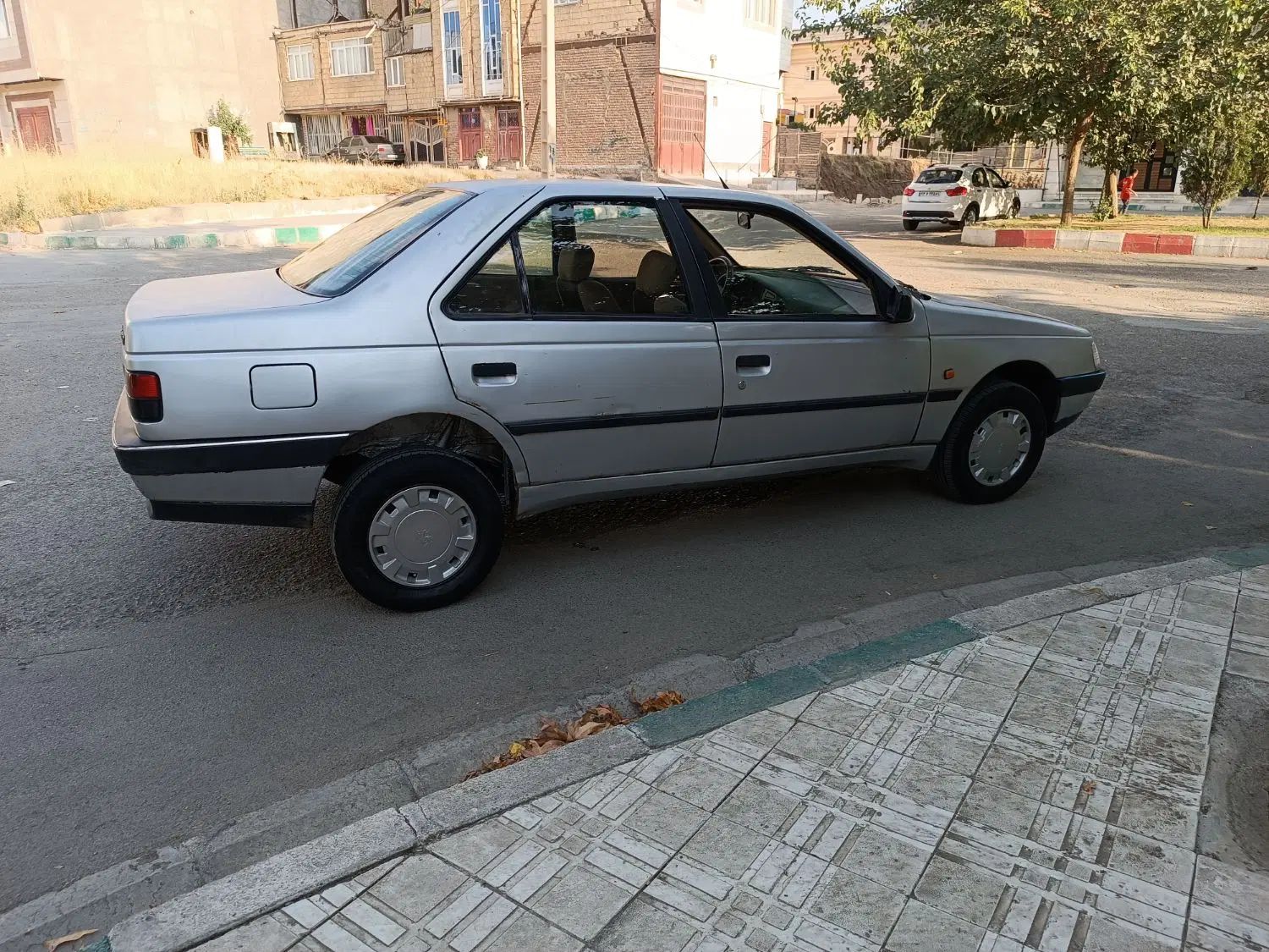 پژو 405 GLX - 1390