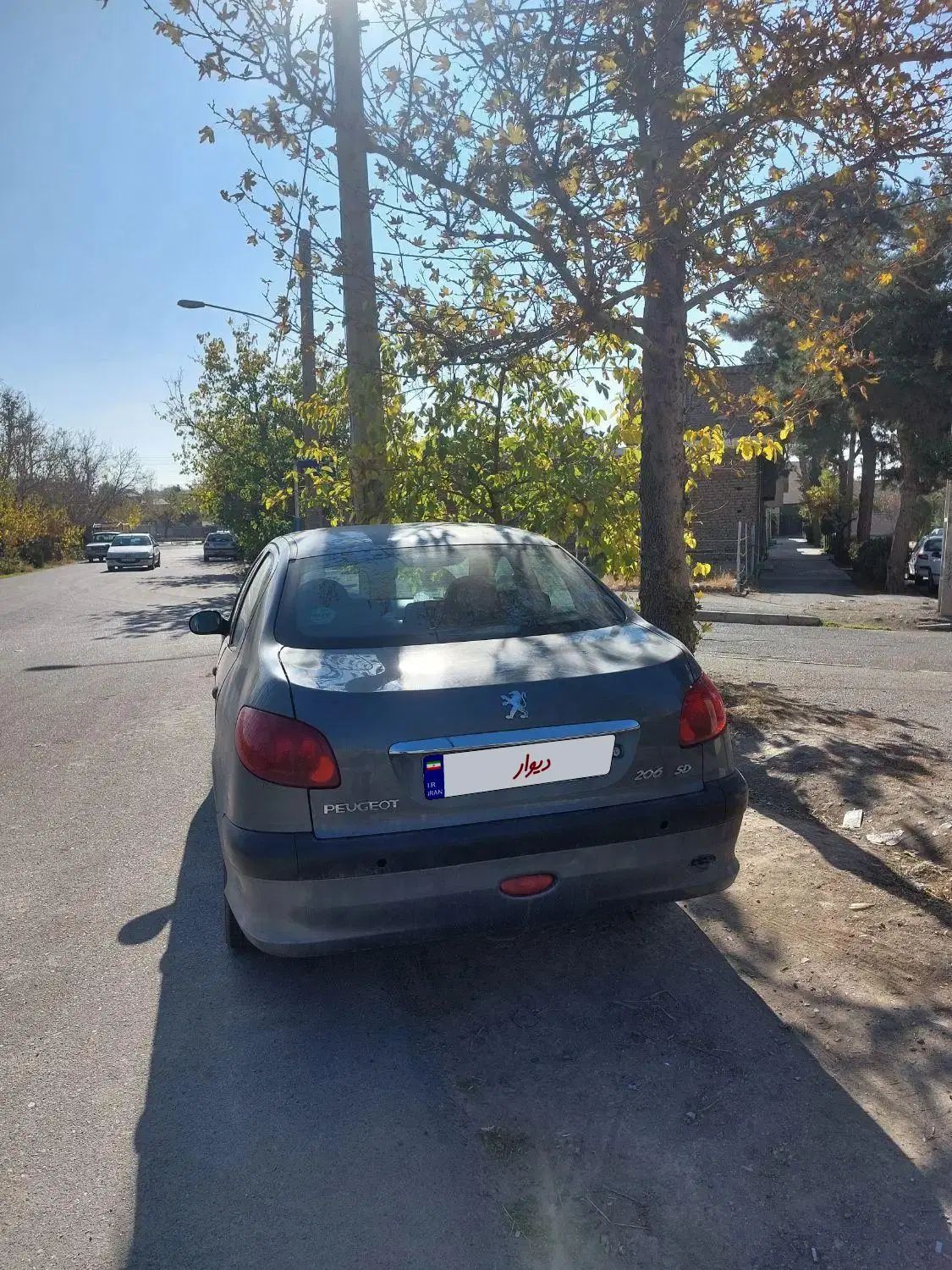 پژو ۲۰۶ صندوق دار v8 - 1399