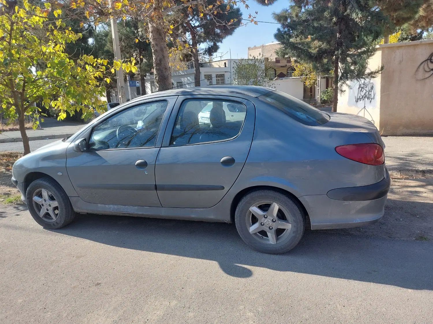 خودرو پژو، ۲۰۶ صندوق دار آگهی ann_19908568