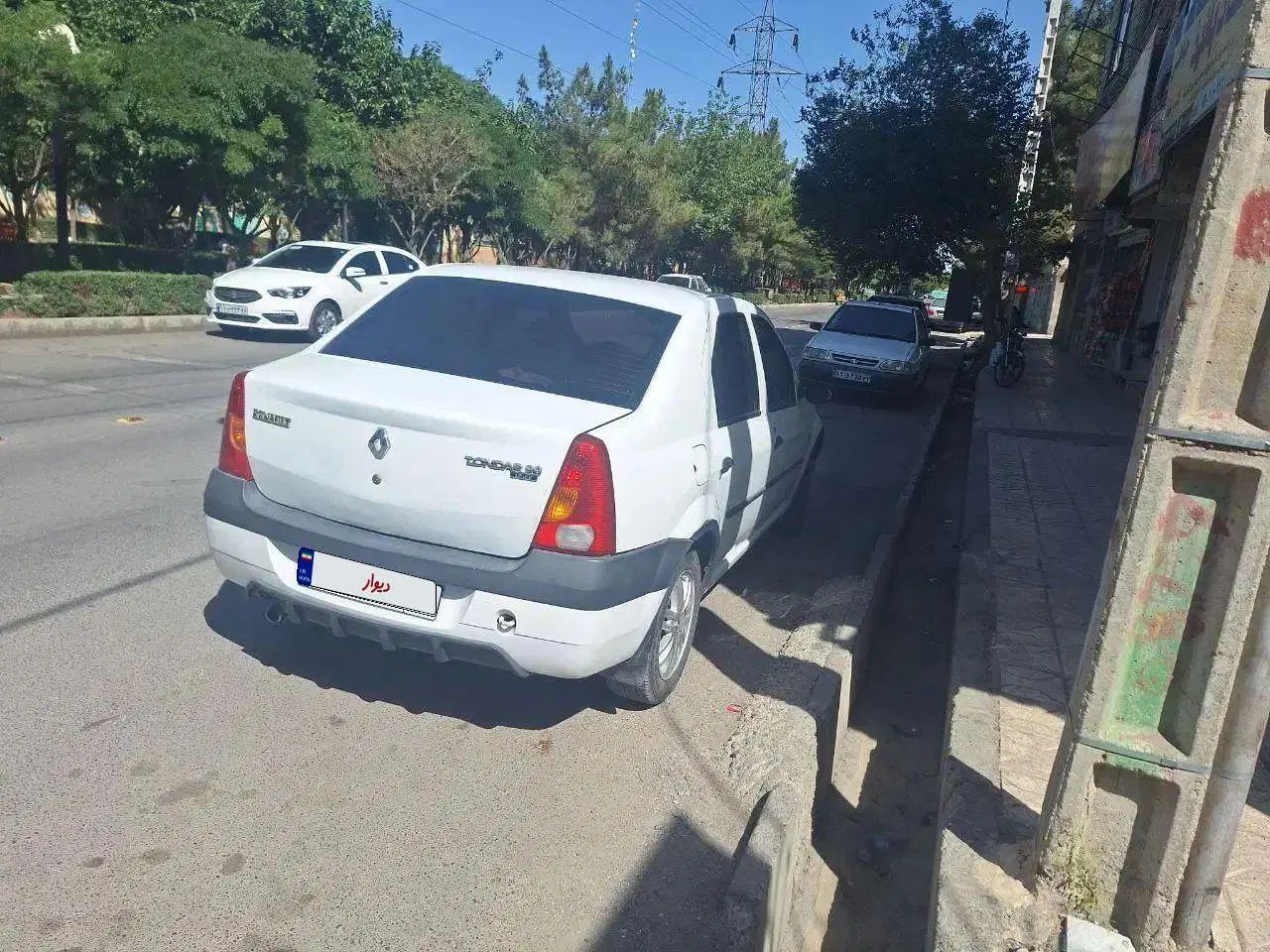 رنو تندر 90 E2 - 1389