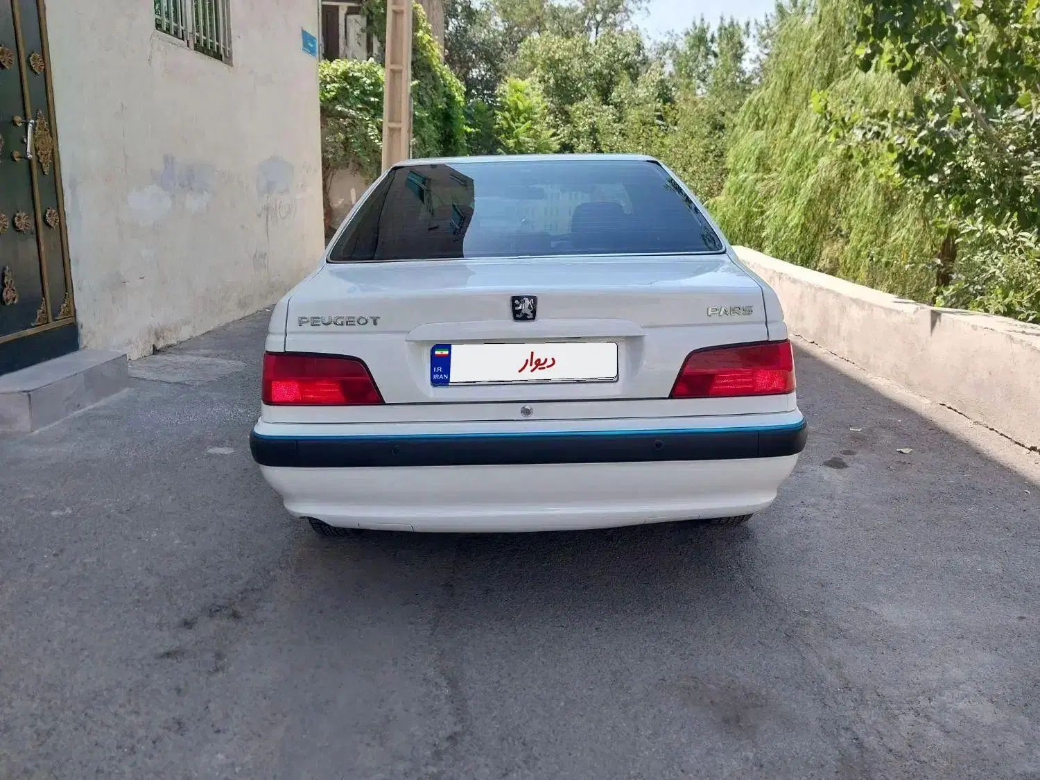 پژو پارس XU7P - 1402