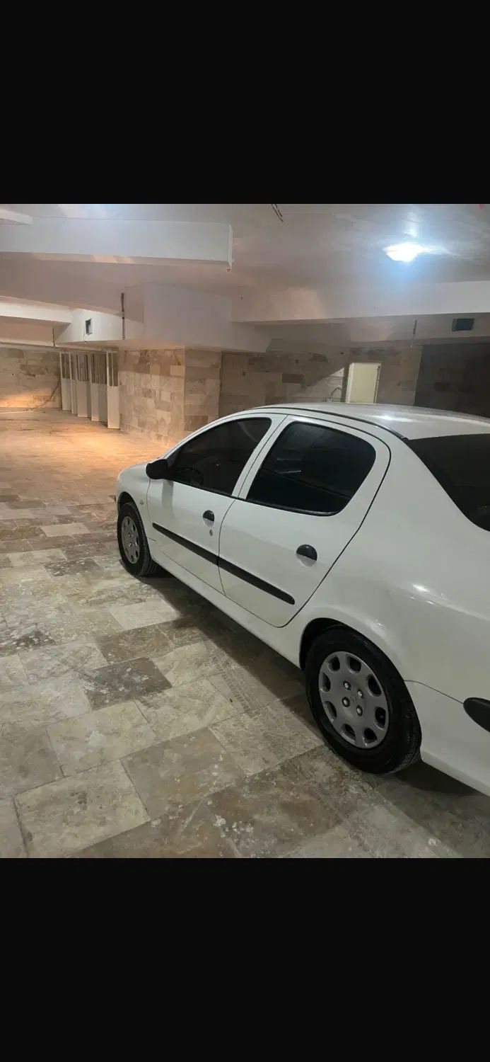پژو ۲۰۶ صندوق دار v8 - 1390