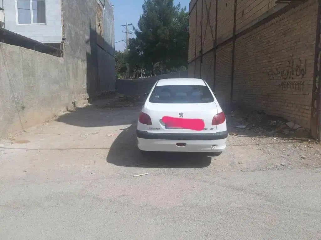 پژو ۲۰۶ صندوق دار v8 - 1398