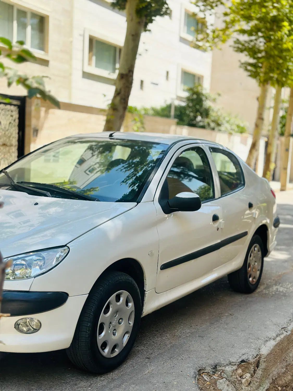 پژو ۲۰۶ صندوق دار v8 - 1390