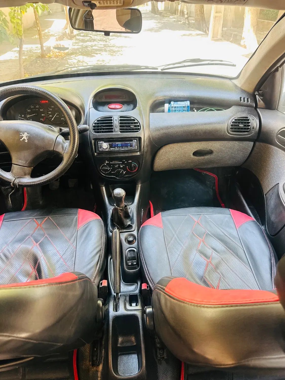 پژو ۲۰۶ صندوق دار v8 - 1390