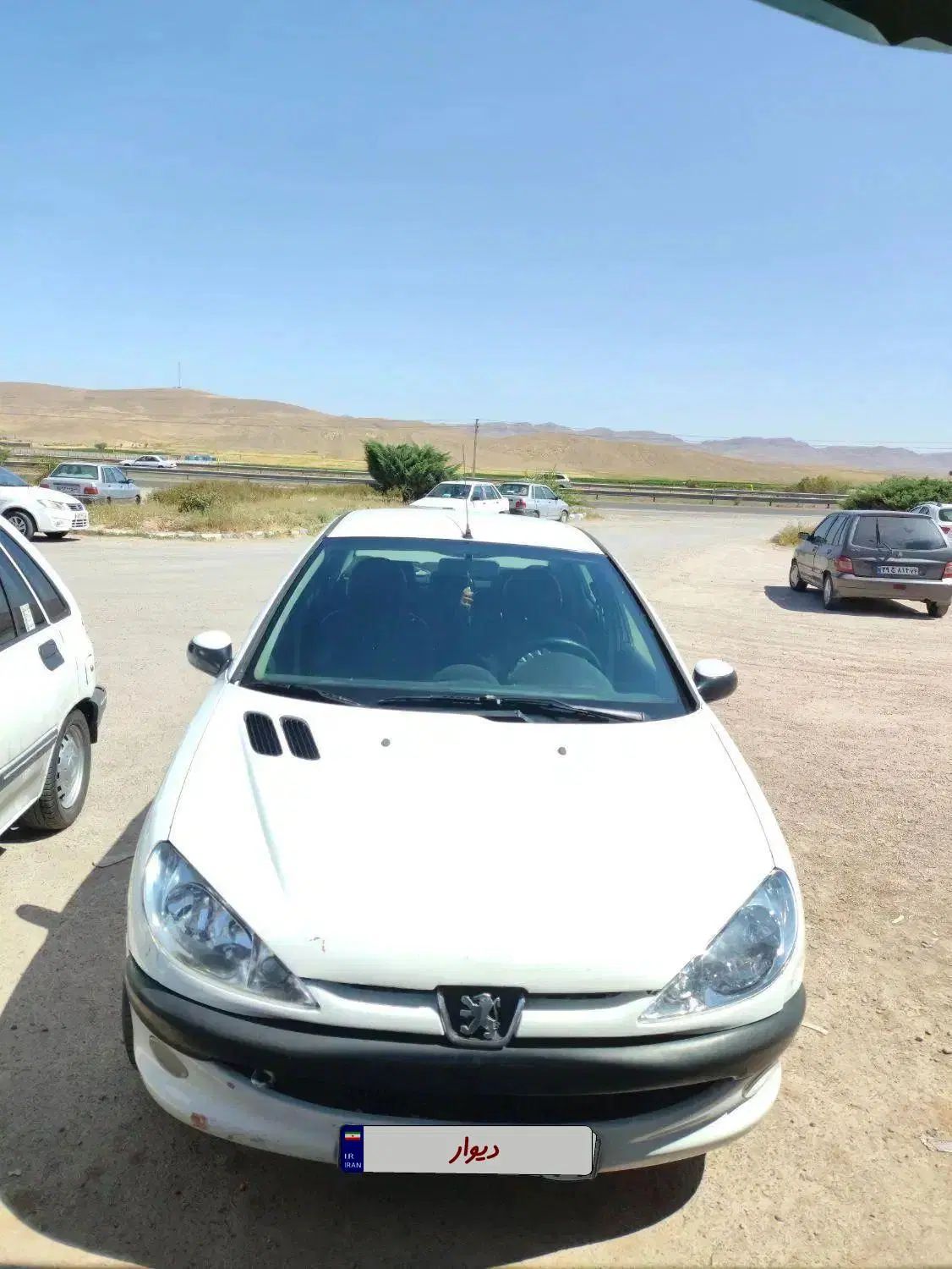 پژو ۲۰۶ صندوق دار v8 - 1392