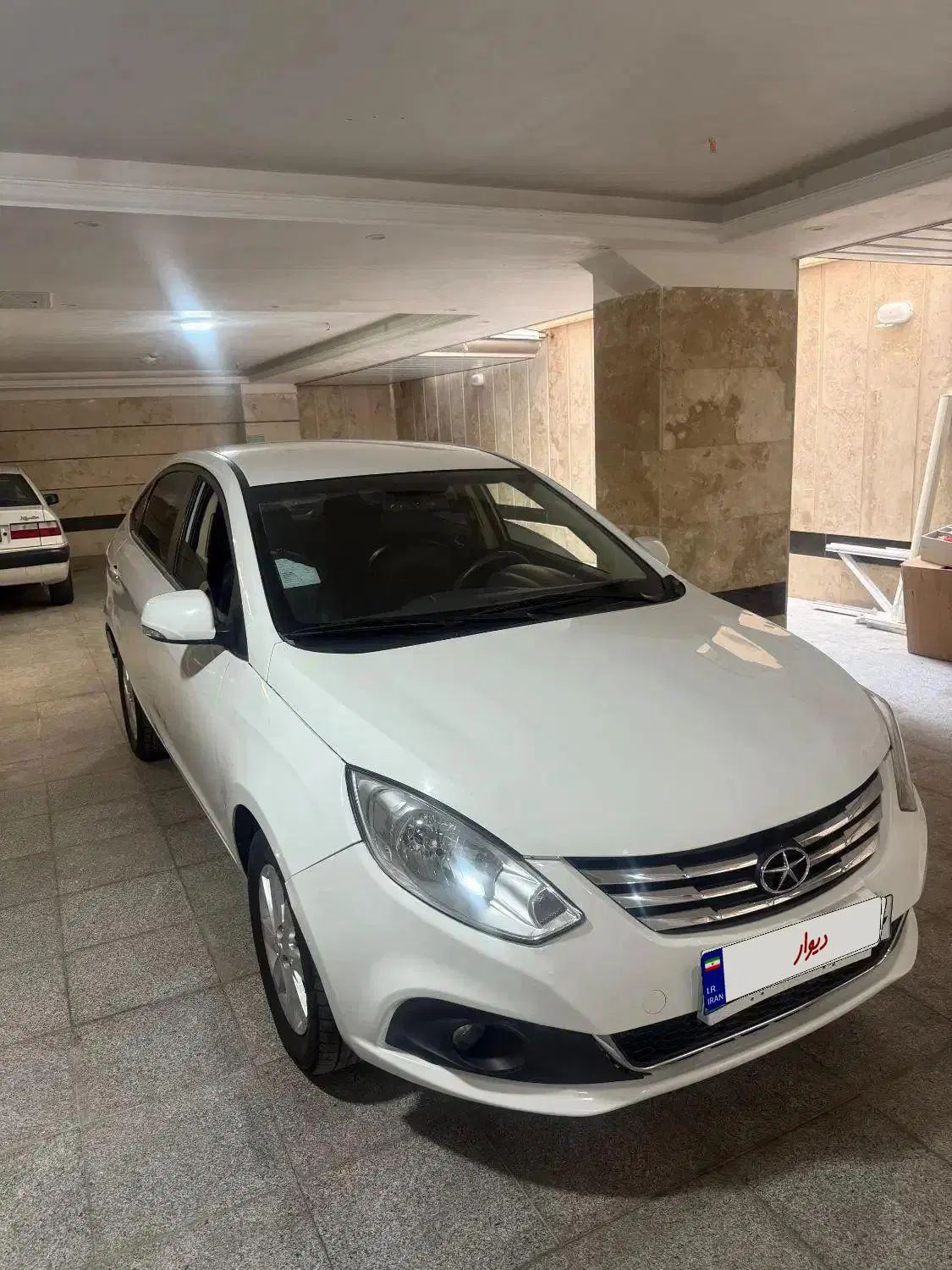 جک J4 اتوماتیک ساده - 1397